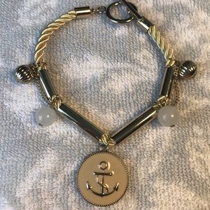 Simple nautical bracelet.